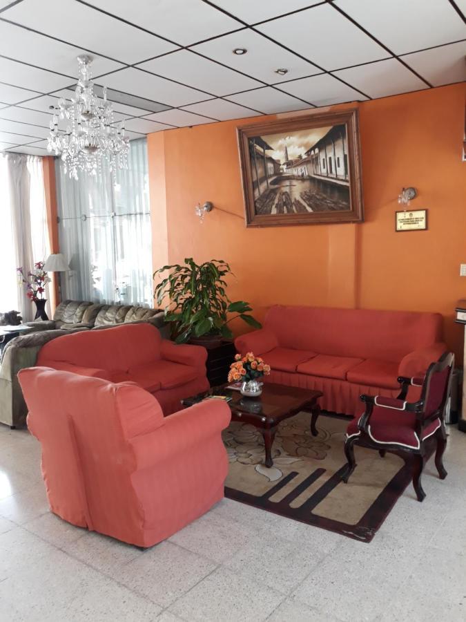 Hotel Viru Viru 1 Санта-Крус-де-ла-Сьерра Экстерьер фото