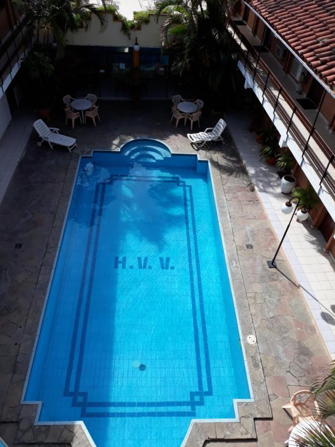 Hotel Viru Viru 1 Санта-Крус-де-ла-Сьерра Экстерьер фото