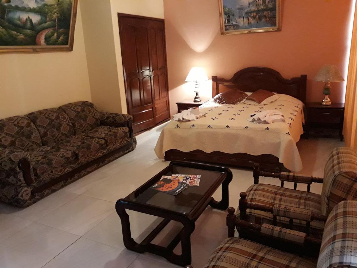 Hotel Viru Viru 1 Санта-Крус-де-ла-Сьерра Экстерьер фото